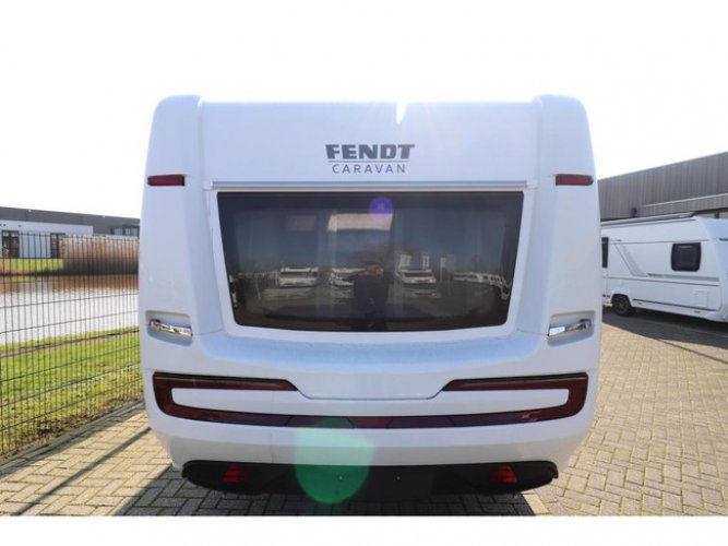 Fendt Apero 465 SFB Model 2024 - 1800Kg 996