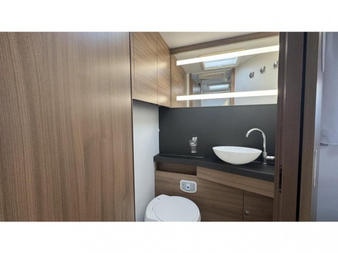 Adria Matrix Plus 670 SC foto: 16