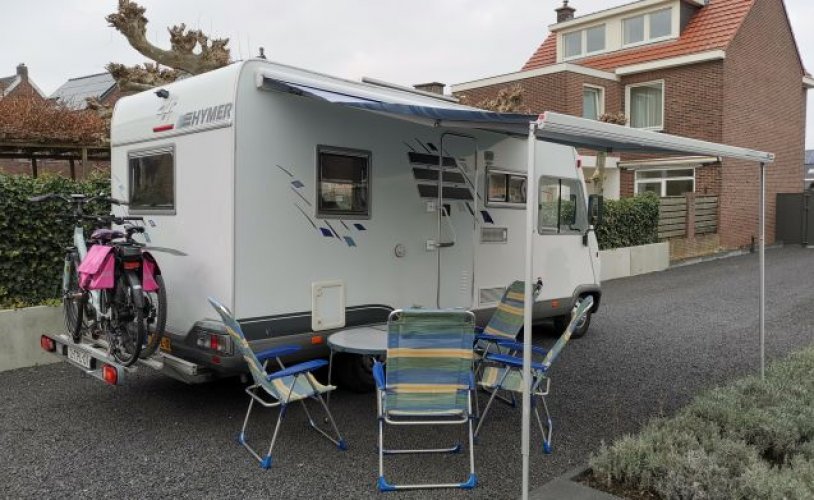 Hymer 6 pers. Rent a Hymer motorhome in Puth? From € 69 pd - Goboony photo: 1
