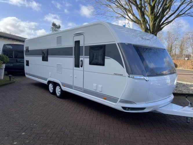 Hobby Prestige 720 KWFU Stapelbed! 