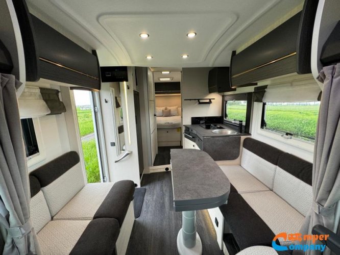 Challenger Graphite 328 VIP Queensbed / Face to face  foto: 11