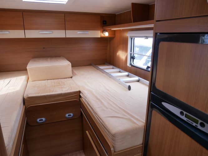 Carado (Hymer) T 448, Lengtebedden, Hefbed, XXL Garage!!! foto: 19