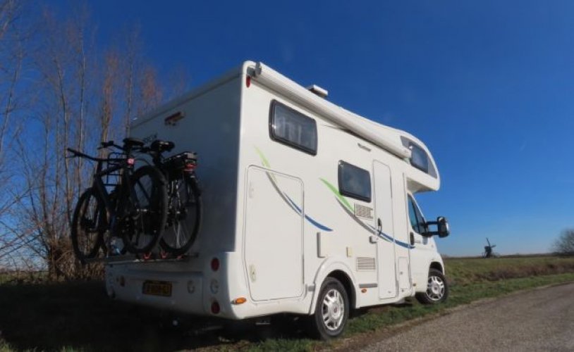 Chausson 4 pers. Chausson camper huren in Monster? Vanaf € 107 p.d. - Goboony foto: 1