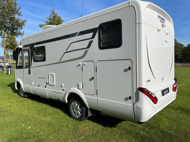 Hymer BMC-I 580 177 PK Lengte bedden + hefbed 