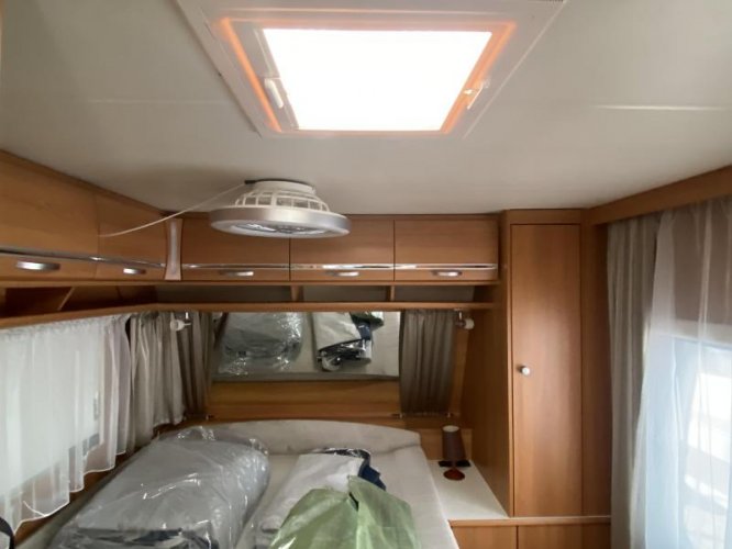 Dethleffs Emotion 595 VIP Bronze airco voortent  foto: 8