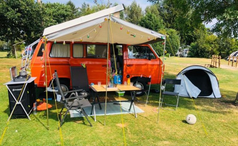 Westphalie 4 pers. Louer un camping-car Westfalia à Harmelen ? À partir de 73 € pj - Goboony photo : 1