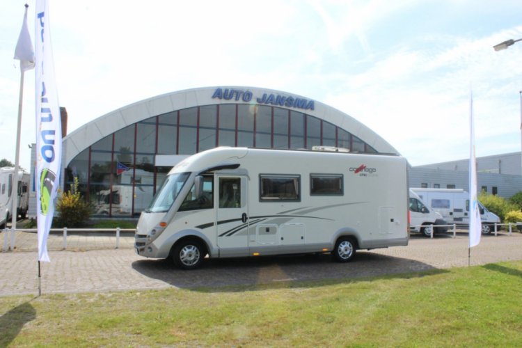 Carthago 4.2  Integraal 2.3 M-jet 148 PK, Alko chassis light, Motor-airco, Hefbed & dwarsbed, Garage, Draaistoelen voor, L zit, zij-zit, etc. Marum (Groningen) foto: 40