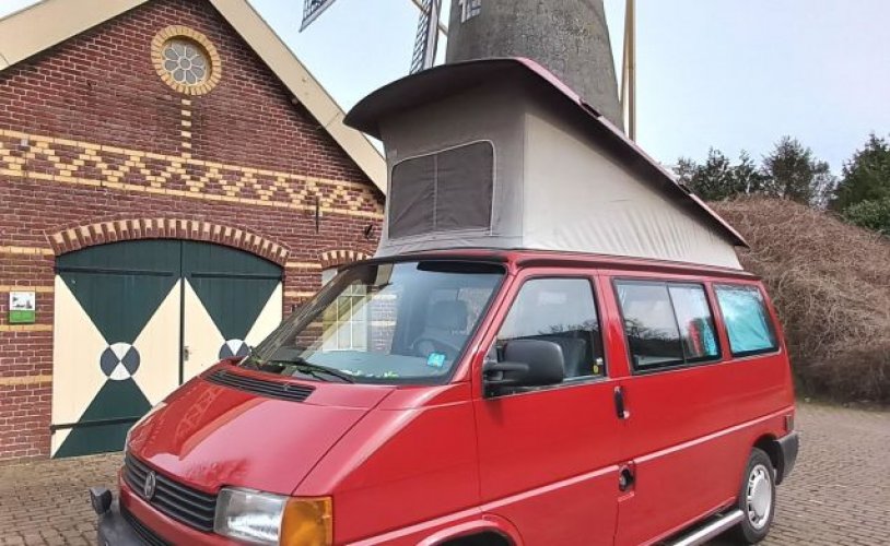 Volkswagen 4 pers. Rent a Volkswagen camper in Zeeland? From € 58 pd - Goboony photo: 0