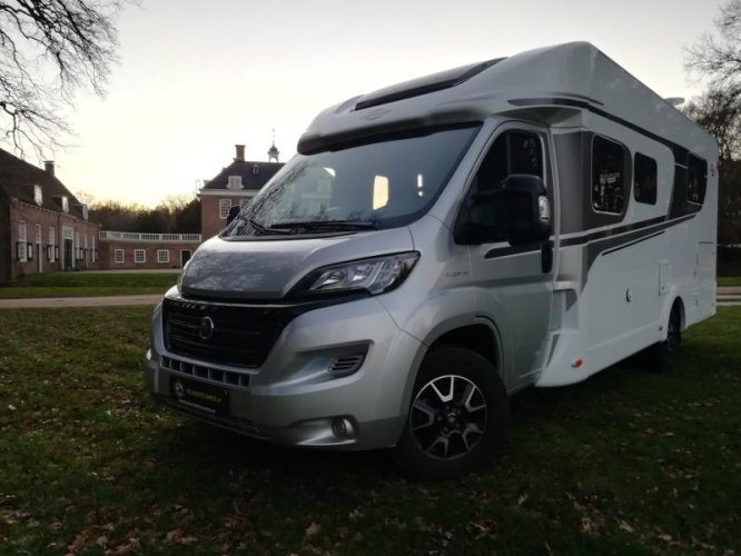 Carado T459 met schotel, tv en solair  foto: 16