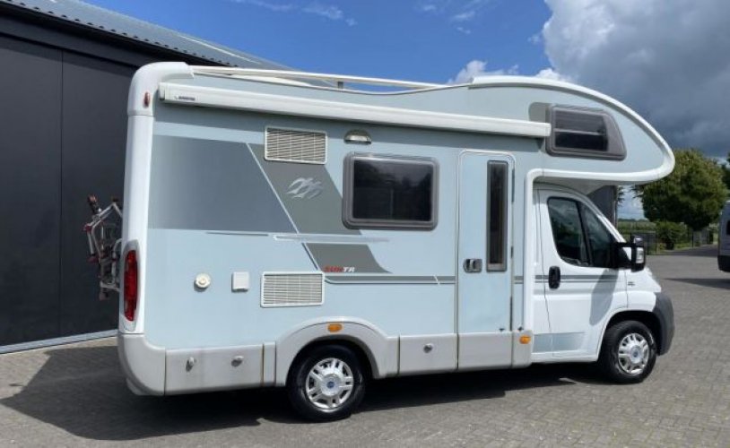 Knaus 4 pers. Want to rent a Knaus camper in Zuidwolde? From €103 per day - Goboony photo: 1