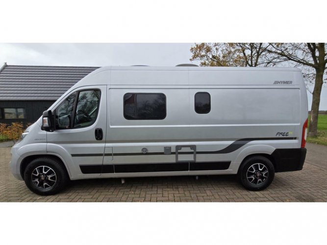 Hymer Free 602 * 9G automaat * lengtebedden * zonnepaneel foto: 7