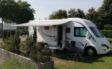 McLouis 4 pers. Want to rent a McLouis camper in Dalfsen? From €87 per day - Goboony photo: 3