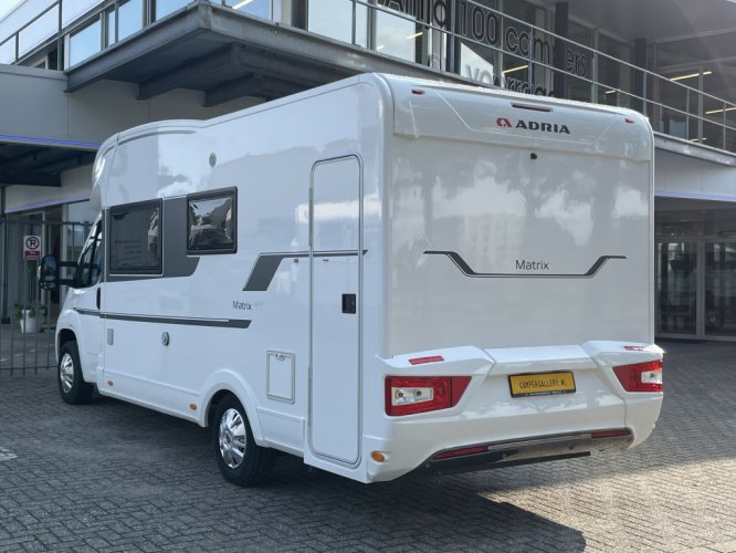 Adria Matrix 600 DT XXL HEFBED UNIEKE INDELING! 6.89M! foto: 18