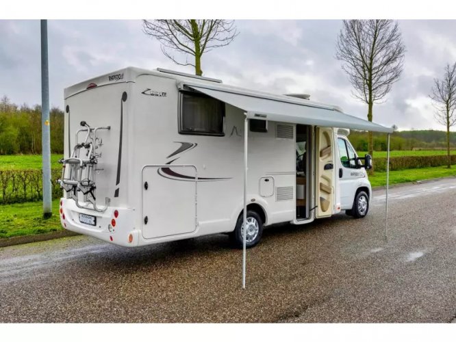 Rapido Le Randonneur 691 FF NL Camper queensbed  foto: 6