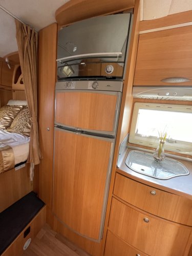 Chausson CHAUSSON ALEGRO 94 BREEDTEBED RONDZIT GROOT ZONNEPANEEL foto: 6