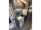 Hymer Exsis T 580 Automaat 9G! Vol opties! 180pk! Oven! foto: 16