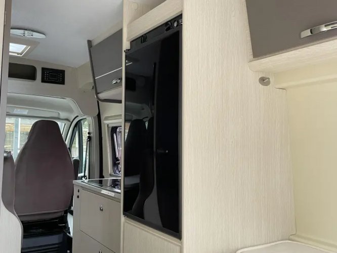 Chausson Roadline Premium 16430 Km Nieuwstaat 