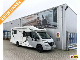 Chausson Premium 778 VIP Front and rear folding beds