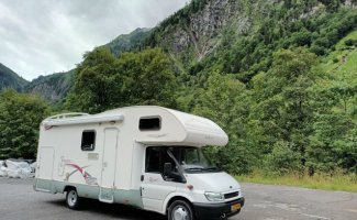 Ford 6 pers. Rent a Ford camper in Soesterberg? From € 91 pd - Goboony