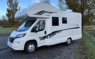 Fiat 4 pers. Rent a Fiat camper in Alkmaar? From € 135 pd - Goboony