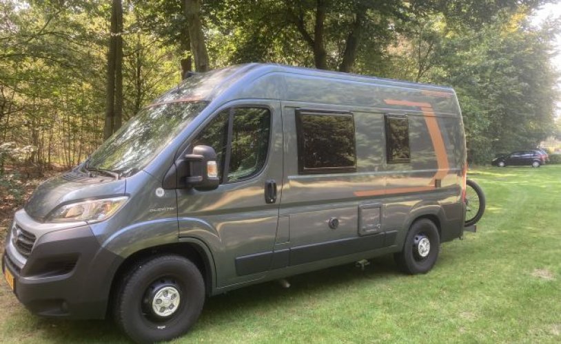 Other 2 pers. Want to rent a Weinsberg camper in Wanroij? From €110 per day - Goboony photo: 1