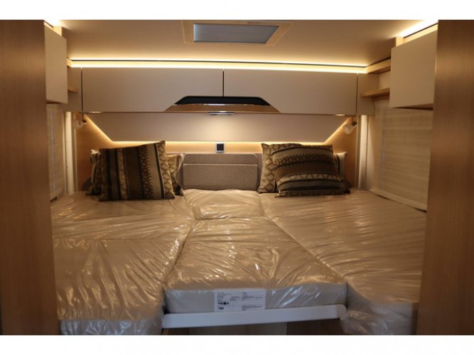 Hymer BMC-I 580 170pk Automaat | SLC AL-KO Chassis | Hefbed | Lengtebedden | Uit voorraad leverbaar | foto: 17