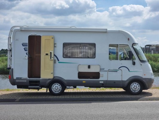 Hymer B 584 