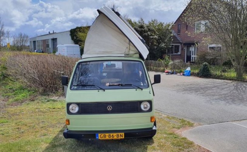 Volkswagen 2 pers. Rent a Volkswagen camper in Hillegom? From €65 pd - Goboony photo: 1