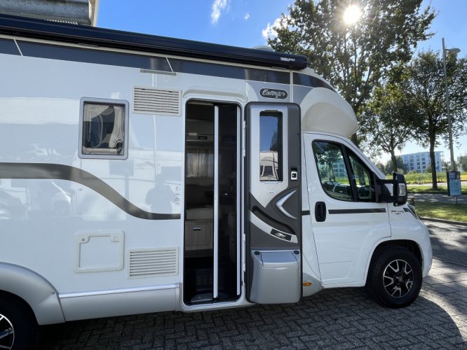 Adria Laika Ecovip 312 QUEENSBED+HEFBED EURO6 CAMERA XXL GARAGE  foto: 4