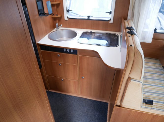 Carado (Hymer) T 448, Lengtebedden, Hefbed, XXL Garage!!! foto: 12