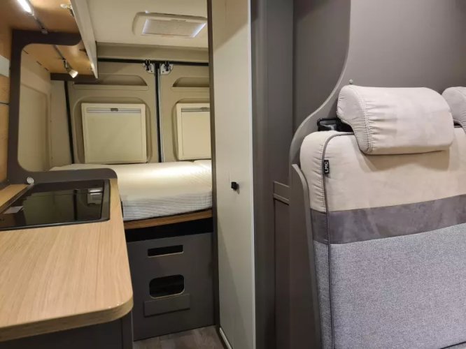 LMC Innovan 600 Dwarsbed / Nieuwstaa  foto: 15