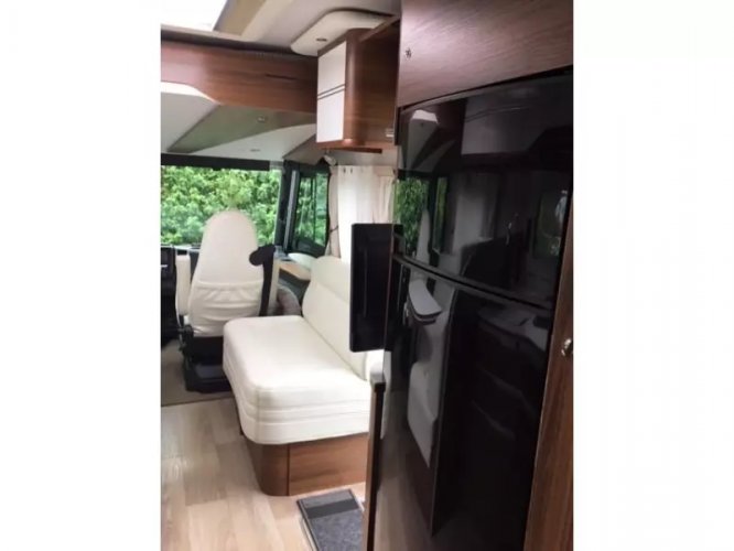 Le Voyageur 852 CL Pilote airco 2xTV 180 aut  foto: 20