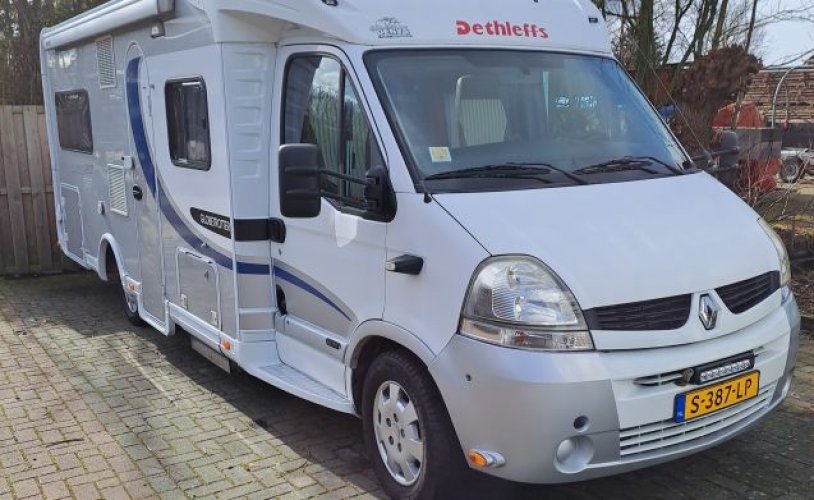 Dethleffs 4 pers. Rent a Dethleffs motorhome in Heeg? From € 103 pd - Goboony photo: 0
