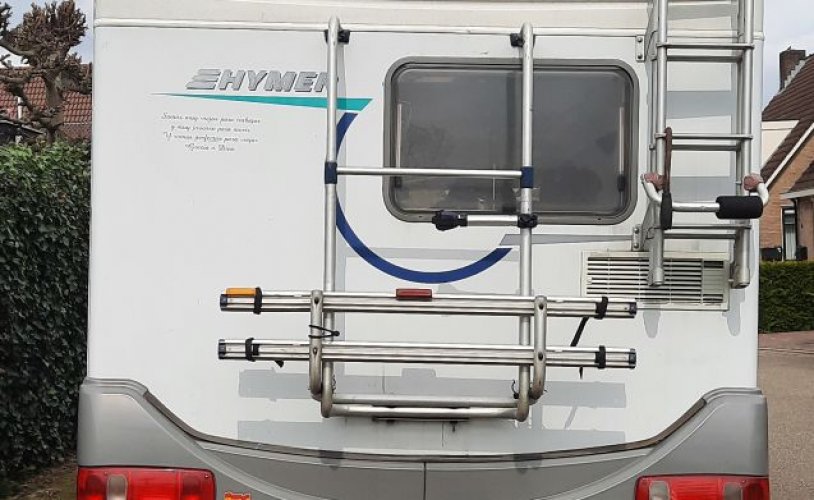Hymer 6 pers. Rent a Hymer camper in Ommeren? From €87 per day - Goboony photo: 1